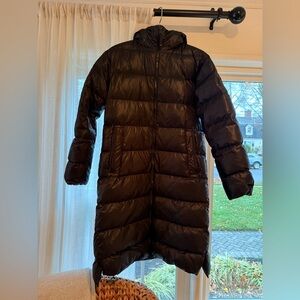 BOGNER Fire + Ice flattering and super warm puffer in GREAT condition! Size 4